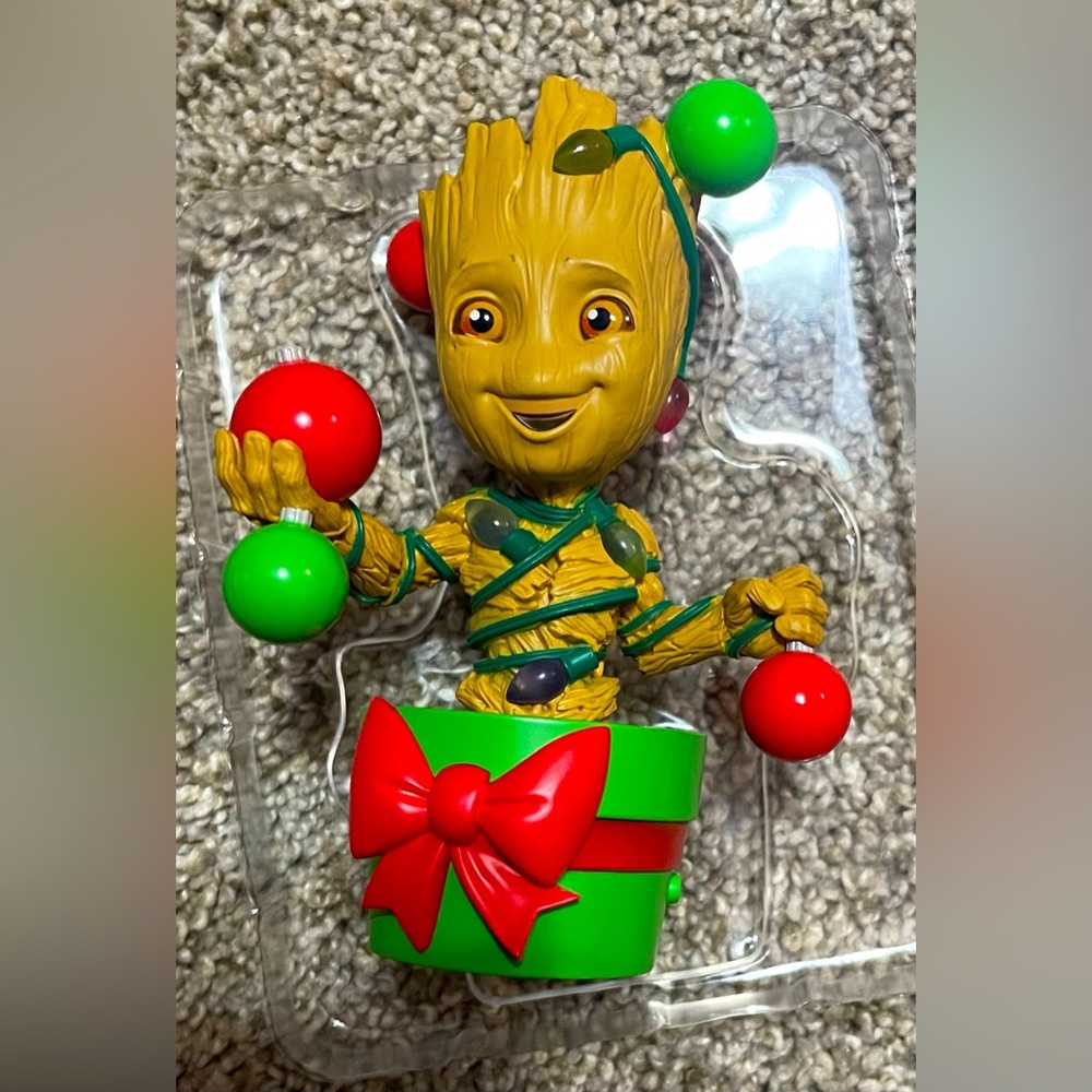 New 2024 Hallmark Keepsake Marvel ornament Groot Christmas light up